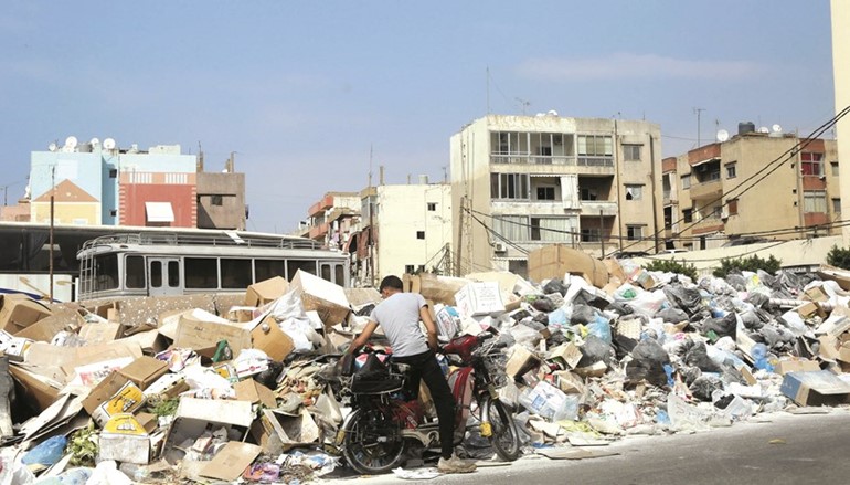 النفايات تعود للتراكم في منطقة المتن بانتظار ان يتم التوافق على حل مطمر برج حمودمحمود الطويل﻿