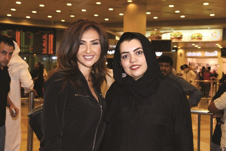 ريما كركي مع الزميلة اميرة عزام 