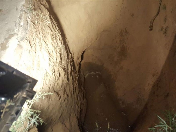 شاهد.. وفاة ضابط خفر سعودي أثناء إنقاذه "كلباً" سقط في بئر 