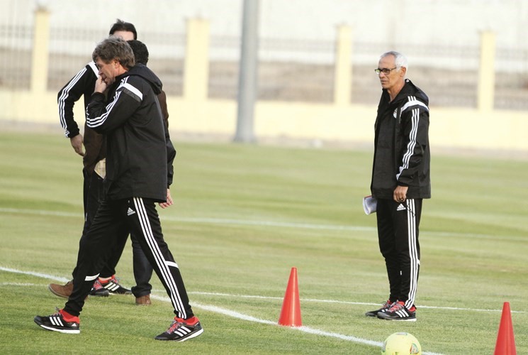 مدرب المنتخب المصري الارجنتيني هيكتور كوبر يبدا الاستعدادات للمباراة الودية بين الفراعنة والبافانا بافانا