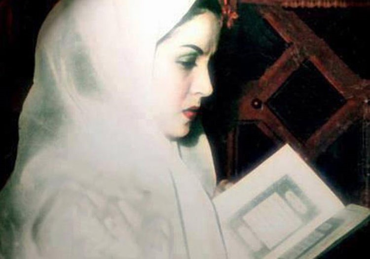 فيديو وصور: قصة إسلام "ليلى مراد".. صاحبة أشهر أغنية لحجاج البيت الحرام