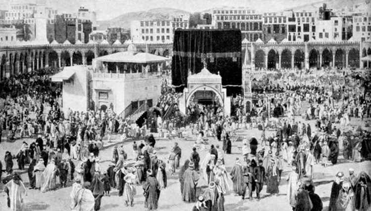 بالصور: مكة المكرّمة قبل 150 عاماً.. هكذا كان المسلمون يحجّون 