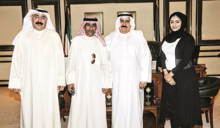 ثابت المهنا مستقبلا فاطمة العنزي وجلال الشمري