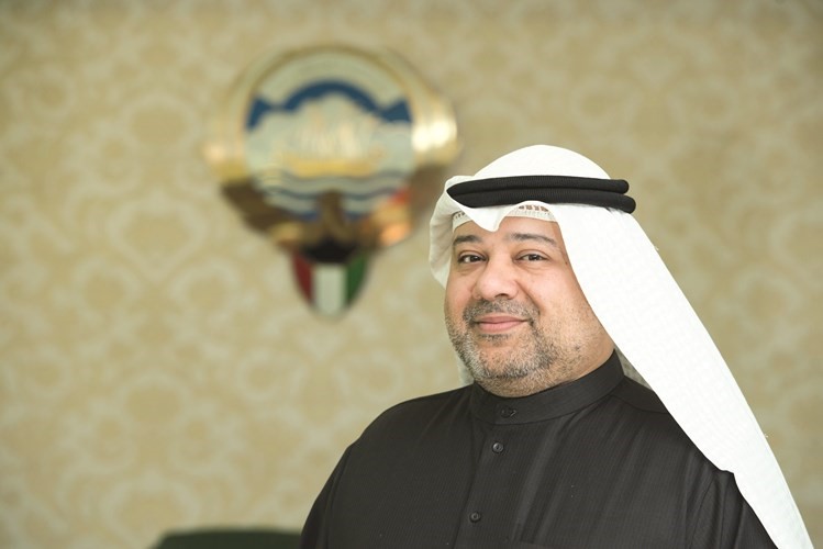 دخالد مهدي محرك الافكار والتغيير في التنمية واللجنة العليا لمتابعة تنفيذ وثيقة الاصلاح ﻿