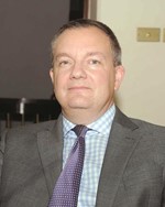 ماثيو لودج﻿