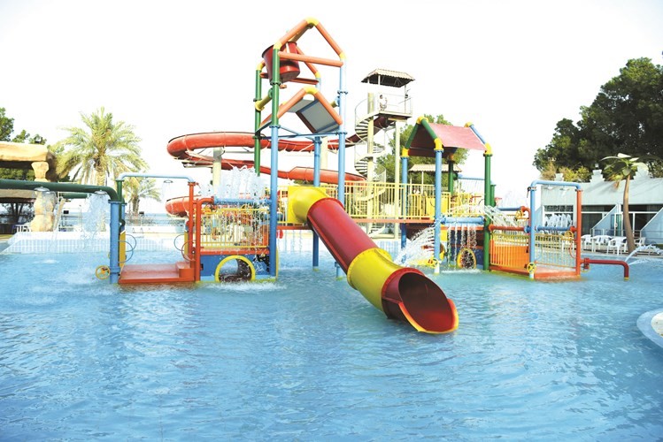 العاب مائية للصغار والكبار