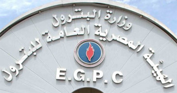 «البترول» تنفي زيادة بأسعار البنزين والسولار بعد إقرار «القيمة المضافة»
