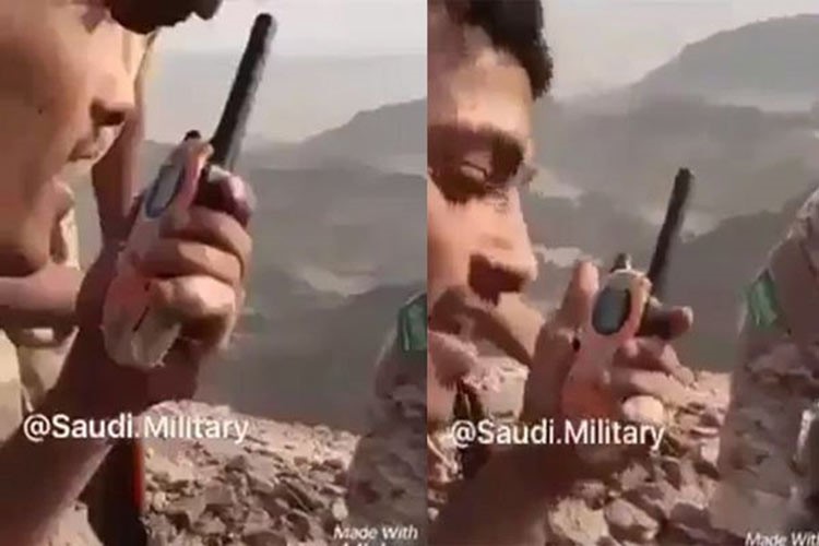 بالفيديو: جندي سعودي يقتل حوثياً ويصادر جهازه اللاسلكي ويخاطب به القيادة الحوثية.. "ان كنتم رجال تعالوا"