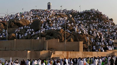 تعرف على 10 معلومات عن جبل "عرفات"