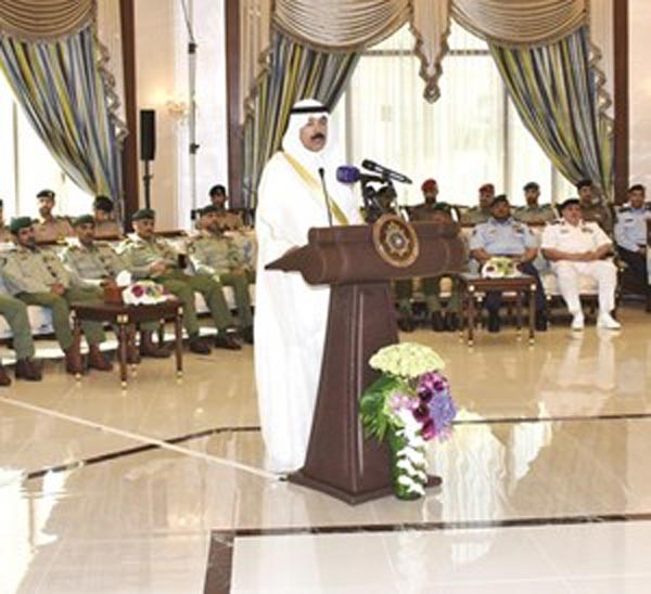 نائب رئيس الوزراء ووزير الداخلية ووزير الدفاع بالانابة الشيخ محمد الخالد يلقي كلمته