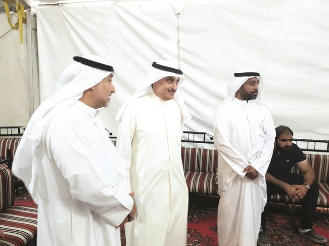 م احمد المنفوحي متفقدا عمل المسالخ المؤقتة ﻿