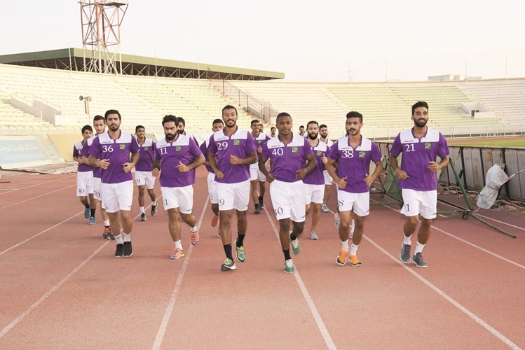 تدريب نادي العربي مستمر قبل الدوريانور الكندري﻿