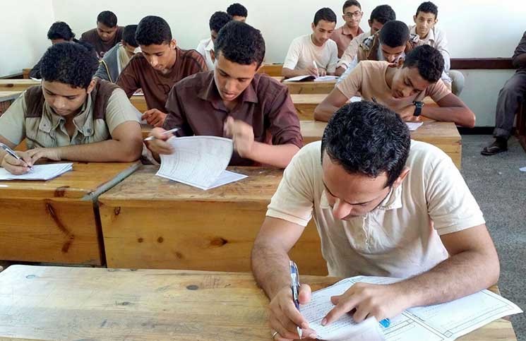 «تسريبات» الثانوية تعودإلى مسرح الأضواء بعد العيد
