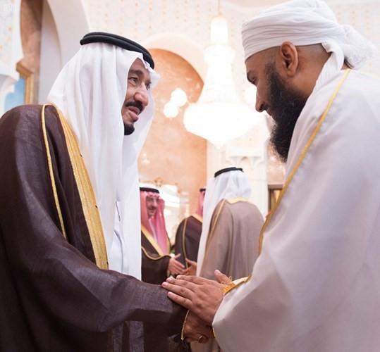خادم الحرمين الشريفين يقيم حفل الاستقبال السنوي لاصحاب الدولة وكبار الشخصيات الاسلامية الذين ادوا فريضة الحج هذا العام واس