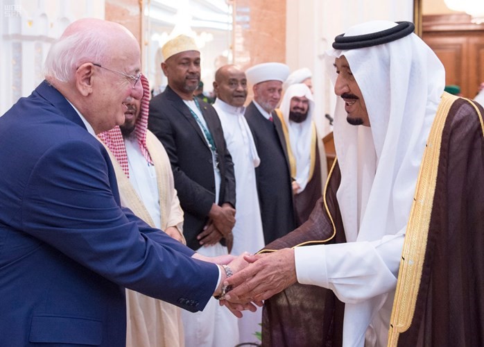 خادم الحرمين الشريفين يقيم حفل الاستقبال السنوي لاصحاب الدولة وكبار الشخصيات الاسلامية الذين ادوا فريضة الحج هذا العام واس