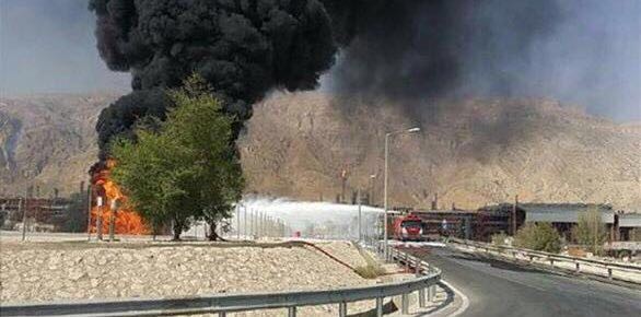 إصابة 4 أشخاص إثر اندلاع حريق في مجمع للبتروكيماويات جنوب إيران