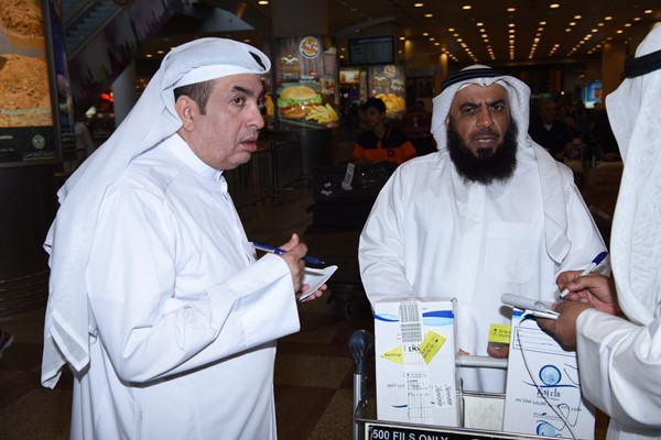 احد الحجاج متحدثا الى الانباء تصويراحمد علي