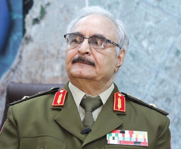 اللواء المتقاعد خليفة حفتر