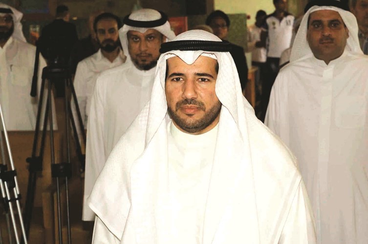 الشيخ عبدالله الاحمد﻿