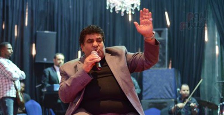 شاهد: اطلالة حليمة بولند في حفل "عدوية" و"شمس" في القاهرة تفاجئ معجبيها.. وفيفي عبده تشعل المسرح 