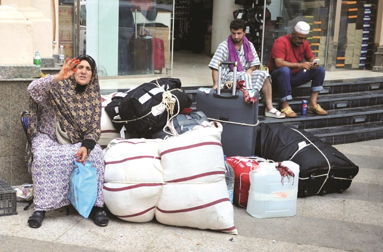 ضيوف الرحمن يغادرون مكة المكرمة بعد أدائهم طواف الوداع واس