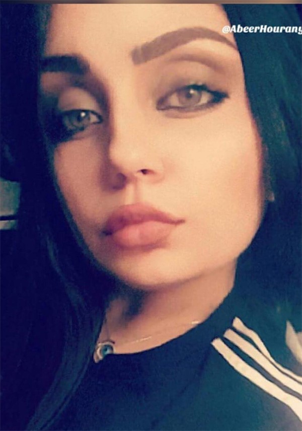 بالصور.. صالون تجميل في الكويت ينشر صورة جديدة لمدعية انها ابنتة هيفاء وهبي بعد عمليات التجميل