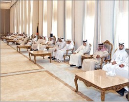 موظفو الامانة يتبادلون التهاني والتبريكات بمناسبة عيد الاضحى﻿