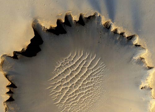 صور تخطف الأنظار لسطح كوكب المريخ