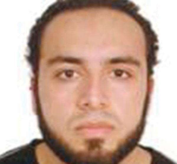 المشتبه به احمد خان