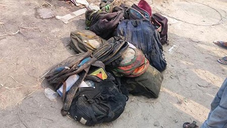 بالفيديو... سقوط حافلة مدرسية في قناة مائية