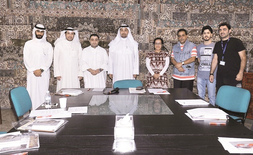اسامة البلهان والمشاركون في المؤتمر الصحافي 	زين علام﻿