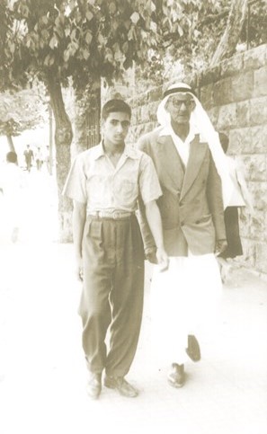 ﻿في مصيف بحمدون اللبناني مع خالي غيث عام 1959﻿