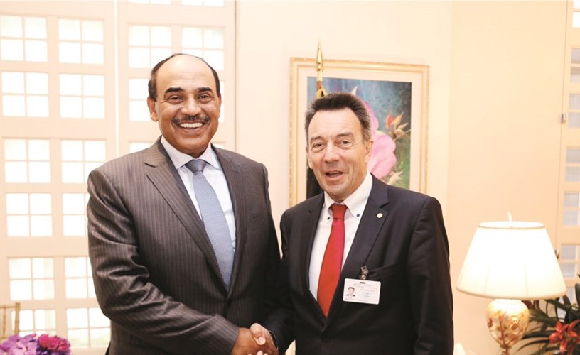 الشيخ صباح الخالد ورئيس اللجنة الدولية للصليب الاحمر بيتر ماروير﻿
