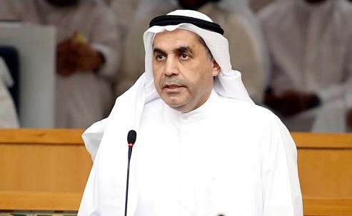 الطريجي للكندري: ما صحة استغناء «الكويتية» عن 15 طياراً كويتياً