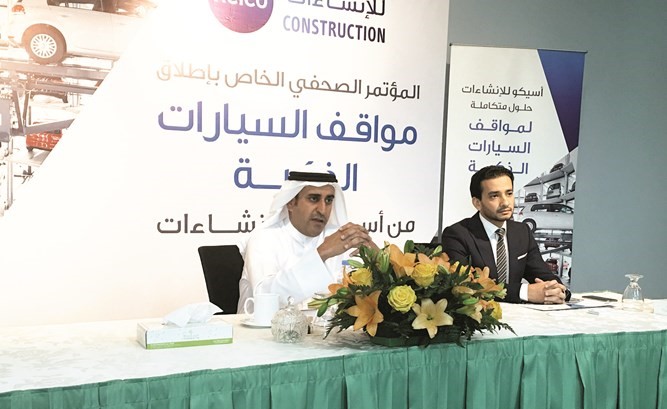 ماحمد الخالد في جانب من المؤتمر الصحافي﻿