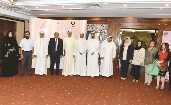 ابراهيم الفودري ودخالد الصالح وعدد من المشاركين في اطلاق الحملة ﻿