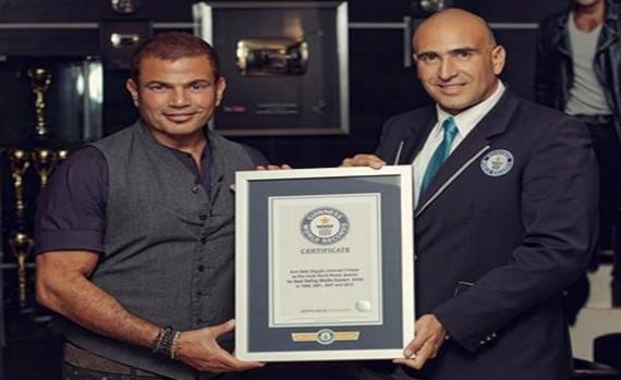 عمرو دياب وأكذوبة أول عربي بـ"غينيس": صباح فخري أقدم