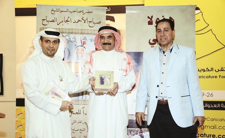 تكريم الزميل الفنان القدير عبدالسلام مقبول﻿