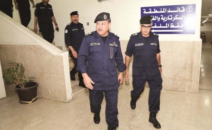 اللواءان جمال الصايغ وابراهيم الطراح والعميد عابدين العابدين خلال انطلاق الحملة الامنية﻿
