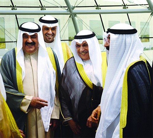 الشيخ مشعل الأحمد والشيخ خالد الجراح وأنس الصالح وخالد الجارالله