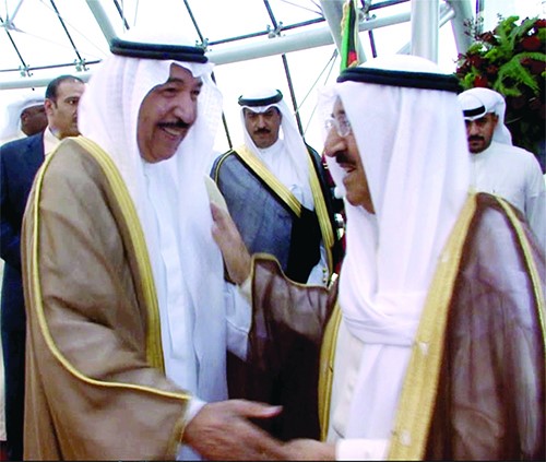 صاحب السمو الأمير وترحيب من الشيخ جابر العبدالله