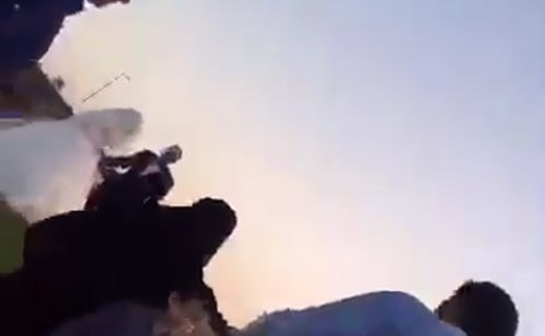 بالفيديو.. وافد مصري في السعودية يحتفل بزفافه في حديقة عامة