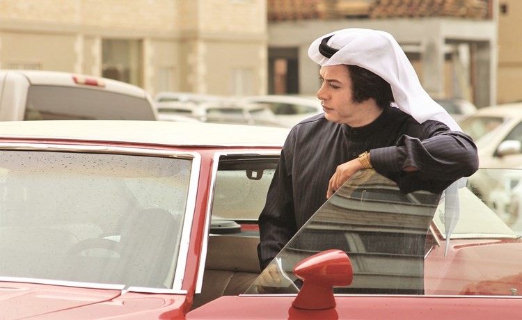 العميري في مشهد من فيلم «حبيب الأرض»
