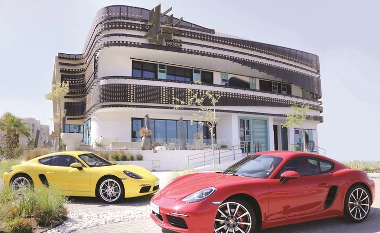 بورشه 718 كايمن﻿