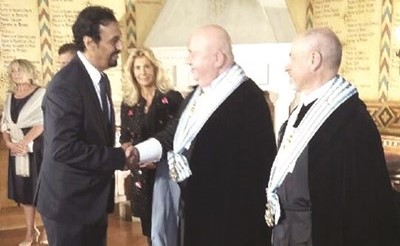 الشيخ علي الخالد خلال مراسم تنصيب حاكمي سان مارينو﻿
