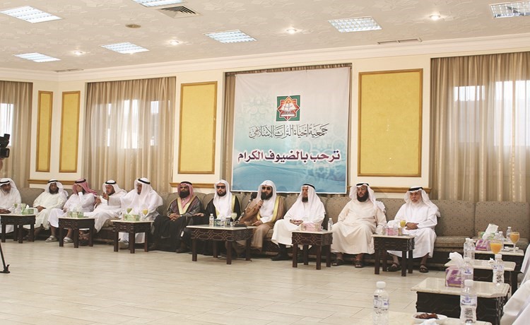 في ديوانية الجمعية﻿
