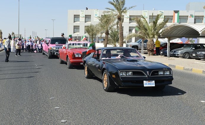 مشاركة عدد من السيارات الكلاسيكية ﻿