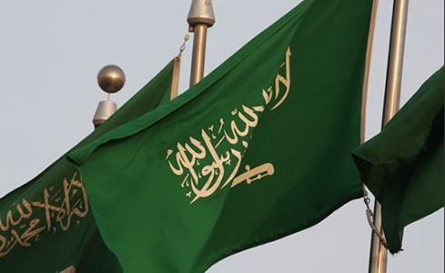 السعودية: إطلاق نار على دورية أمنية في القطيف