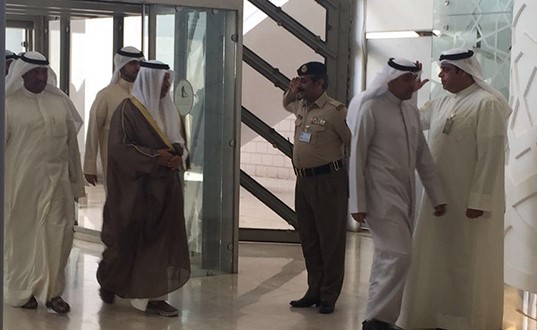 سمو رئيس مجلس الوزراء الشيخ جابر المبارك  أثناء وصوله إلى مجلس الامه 