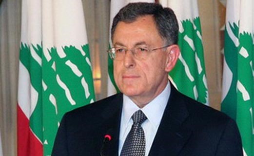 السنيورة: لا نقبل التدخلات الإيرانية بأي شكل من الأشكال